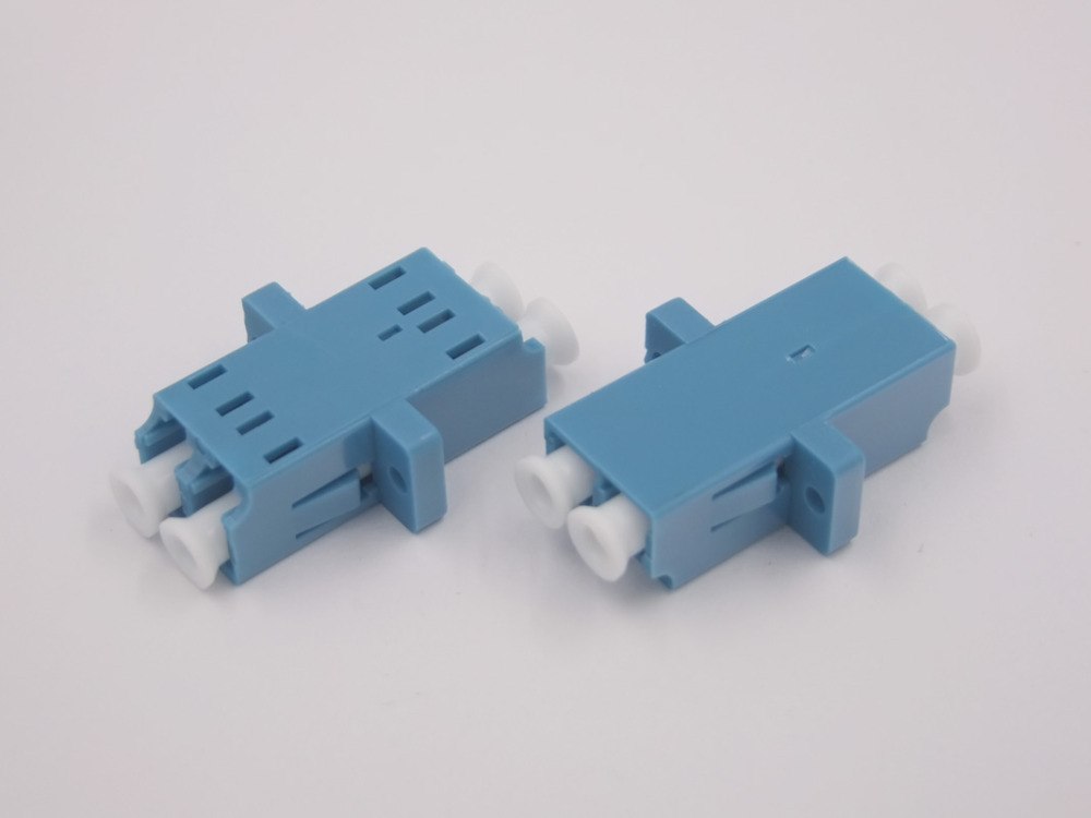 Adapter duplex LC/UPC SM (blauw volledig plastic met flange)